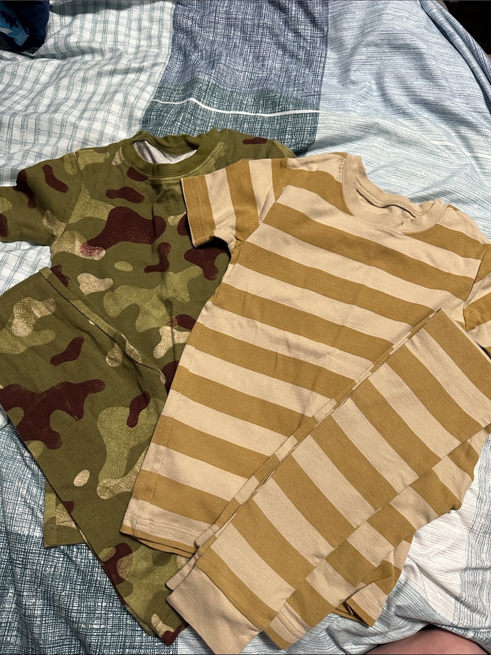 Carters size 8 short sleeve long pants pajamas